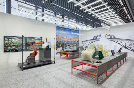 헬로 로봇, 인간과 기계 그리고 디자인 전시작품 모습. <현대차 제공>